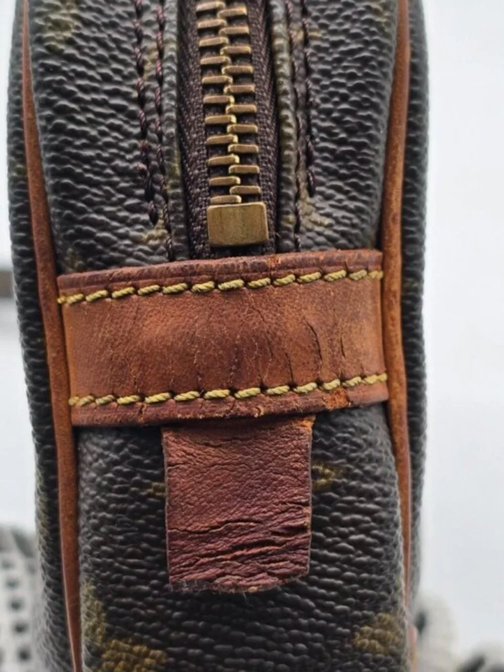 Louis Vuitton classic louis